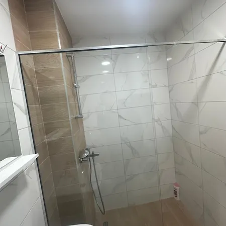 Apartment Stan-podgorica *